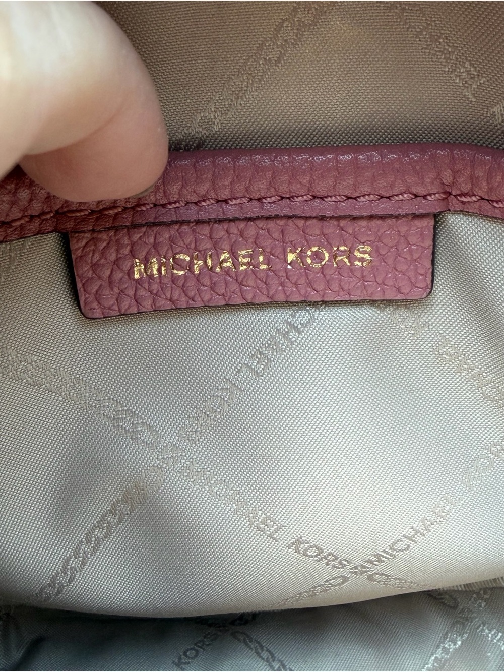 Michael Kors Pink Pebbled Leather Round Canteen Crossbody Bag- Like New! - Picture 10 of 12
